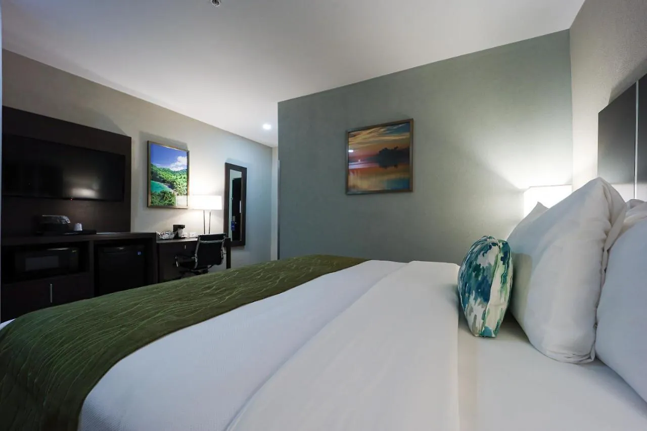 Comfort Inn & Suites Tobago Signal Hill 3*,  Trinidad And Tobago