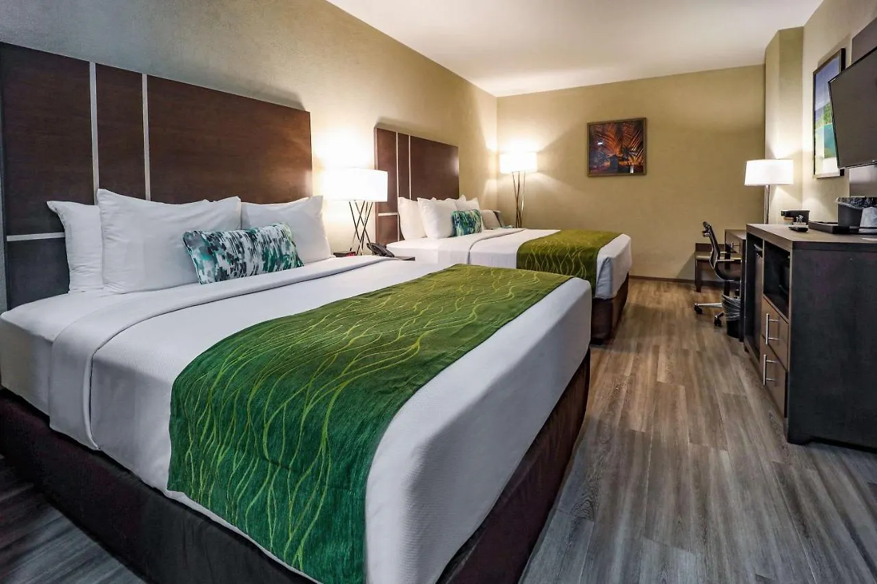 Comfort Inn & Suites Tobago Signal Hill