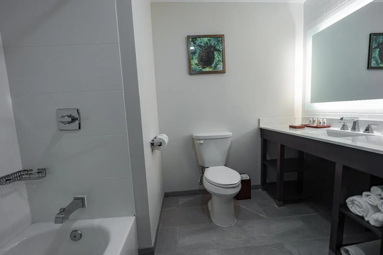 Hotel Comfort Inn & Suites Tobago Signal Hill