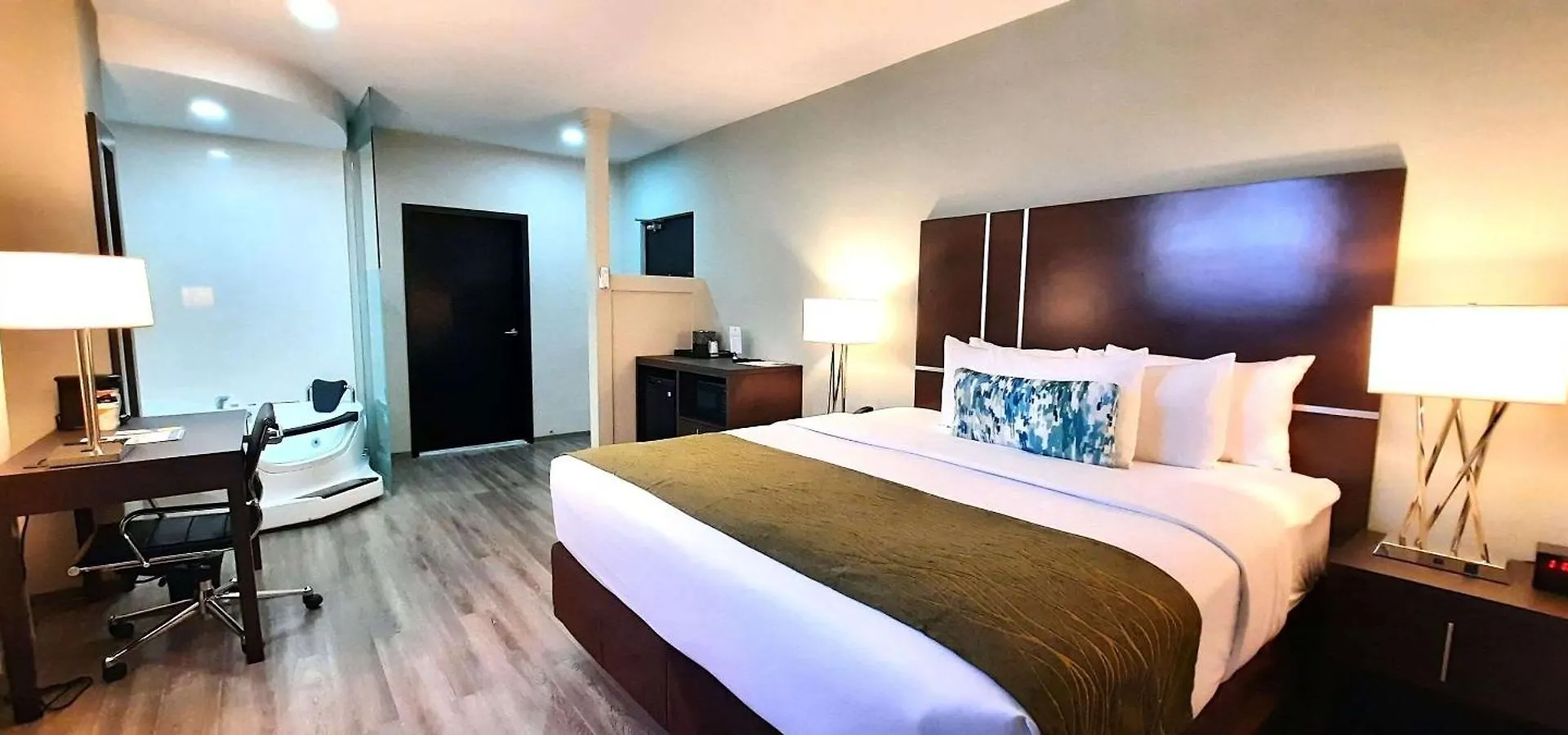 Comfort Inn & Suites Tobago Signal Hill 3*,  Trinidad And Tobago